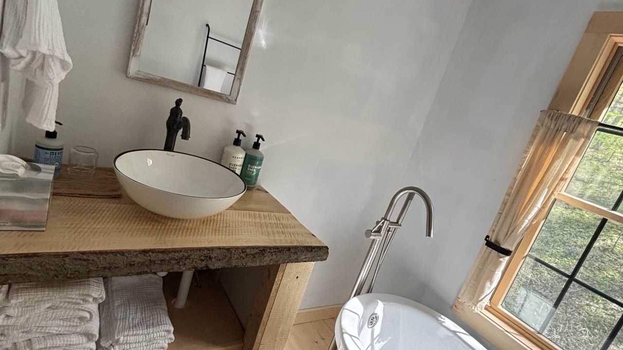 Photo of Bathroom in Cooperstown