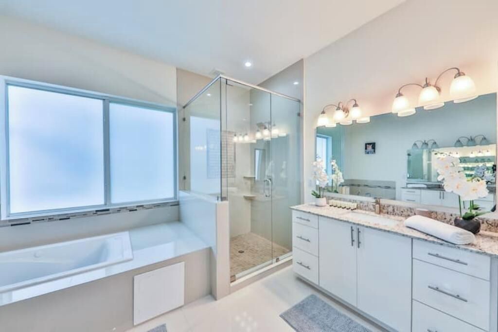 Photo of Bathroom in Davie