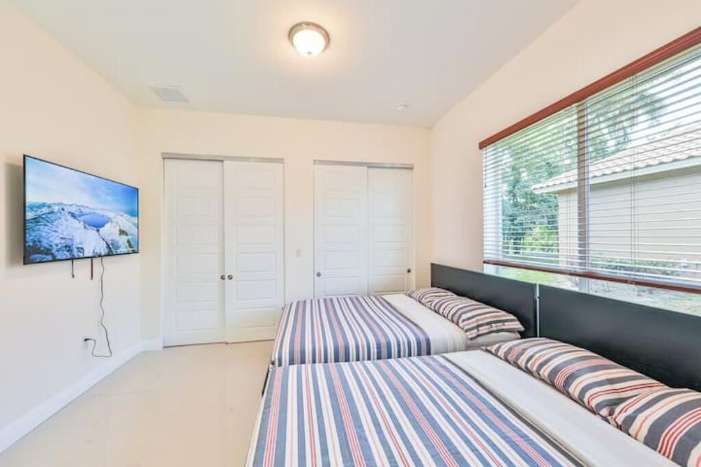 Photo of Bedroom in Davie