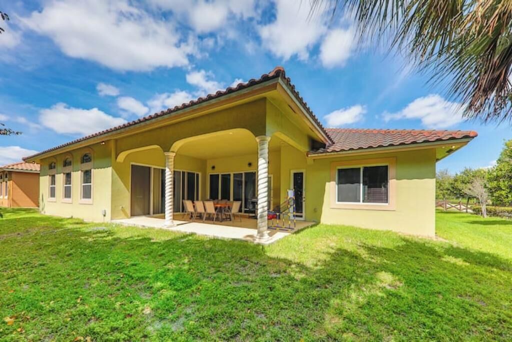 Photo of Outdoor in Davie