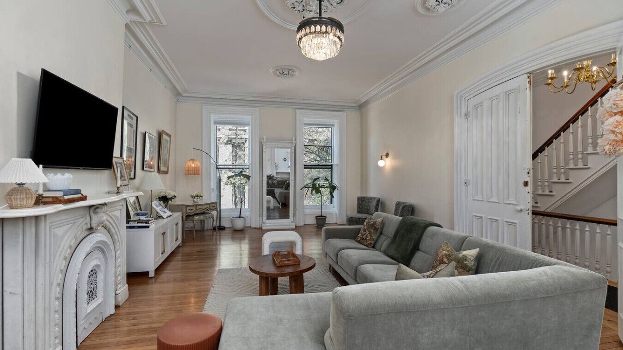 Photo of Livingroom in Troy
