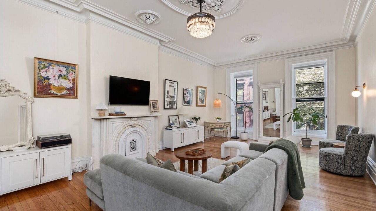 Photo of Livingroom in Troy