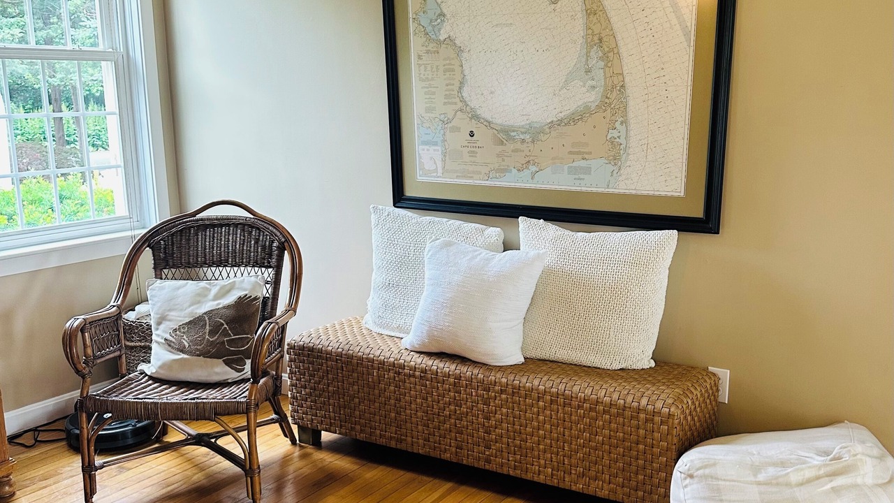 Photo of Livingroom in West Barnstable