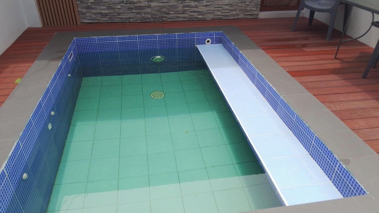 Photo of Outdoor in Bacolor