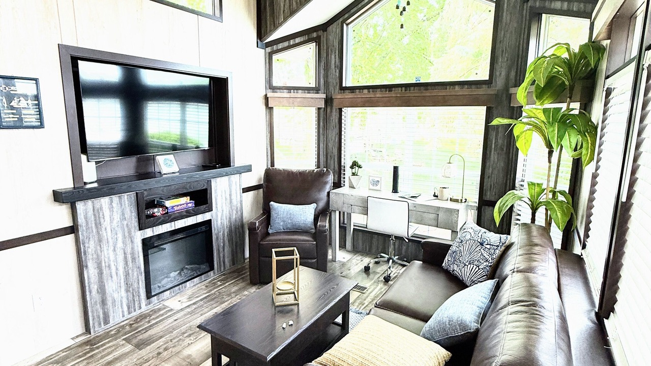 Photo of Livingroom in Portage