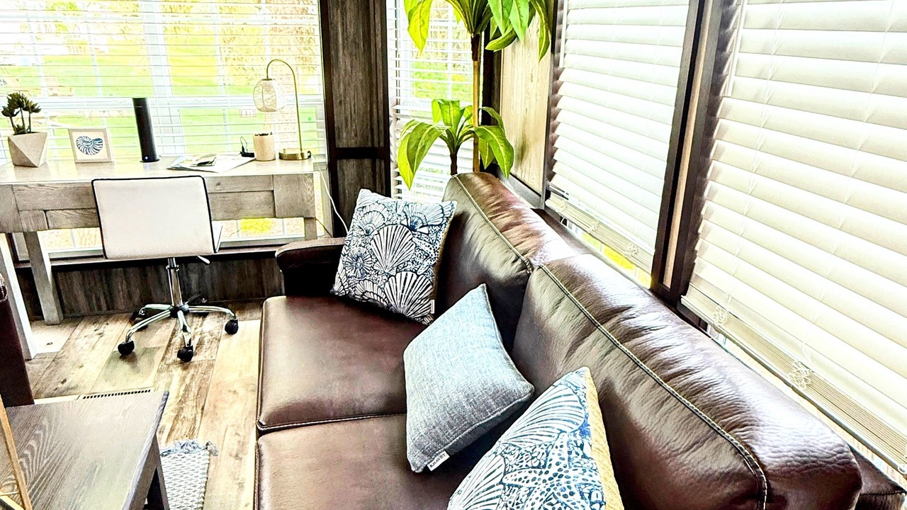 Photo of Livingroom in Portage