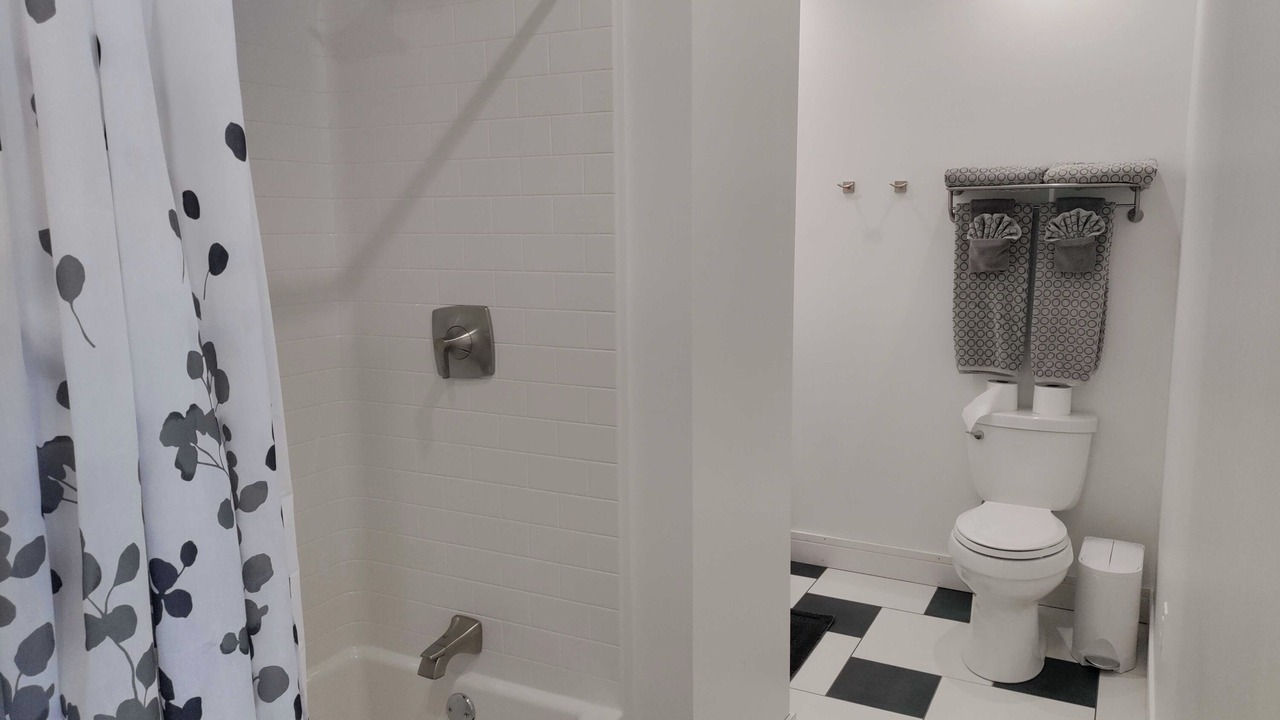Photo of Bathroom in Hector