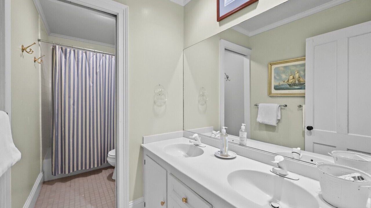 Photo of Bathroom in Lenox