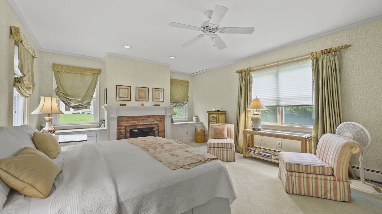Photo of Bedroom in Lenox
