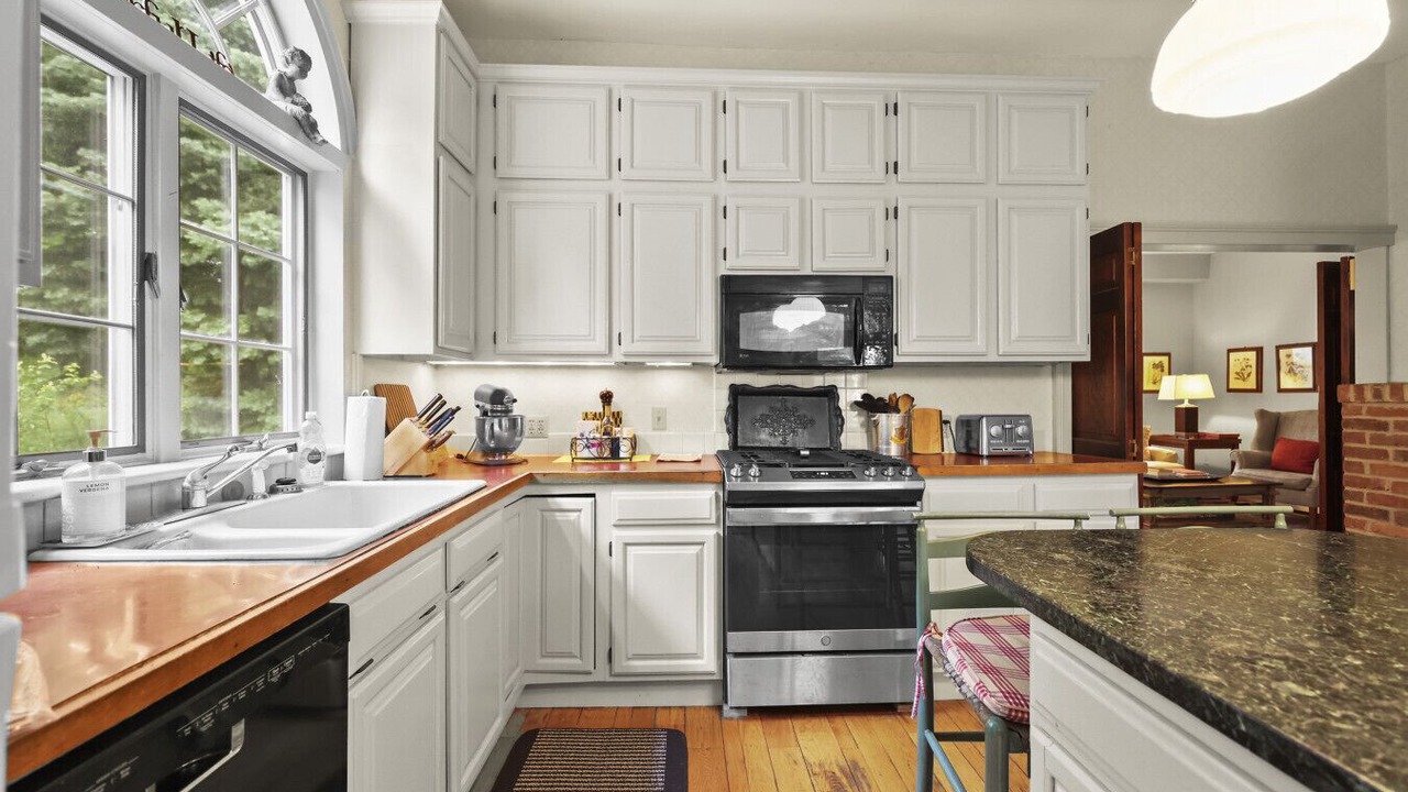 Photo of Kitchen in Lenox