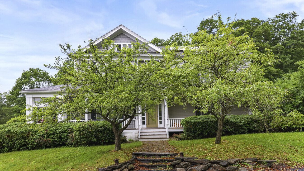 Photo of Outdoor in Lenox