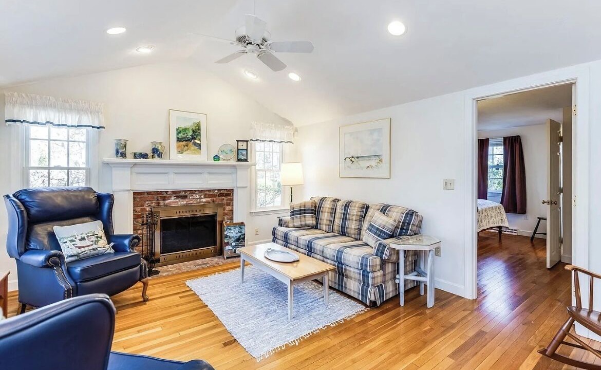 Photo of Livingroom in West Harwich