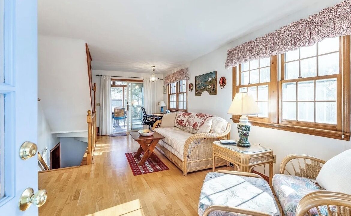 Photo of Livingroom in West Harwich