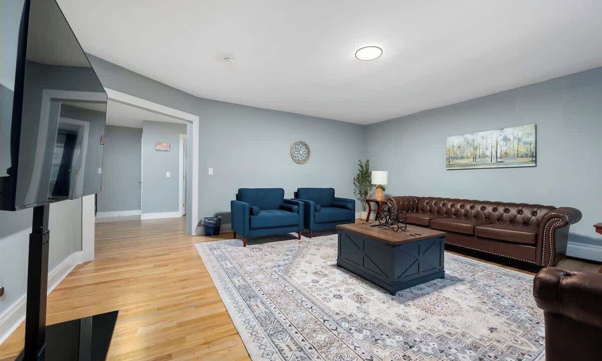 Photo of Livingroom in Southeast Yonkers