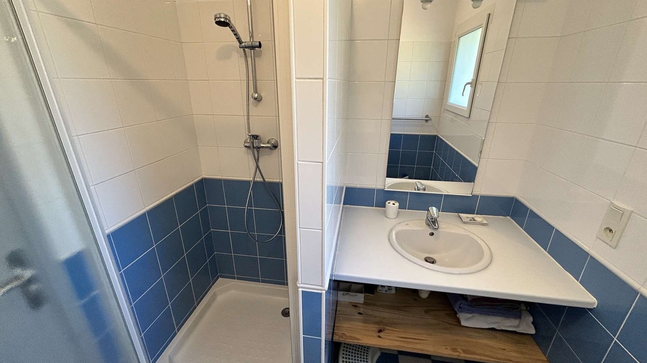 Photo of Bathroom in Sables-d'Or-les-Pins