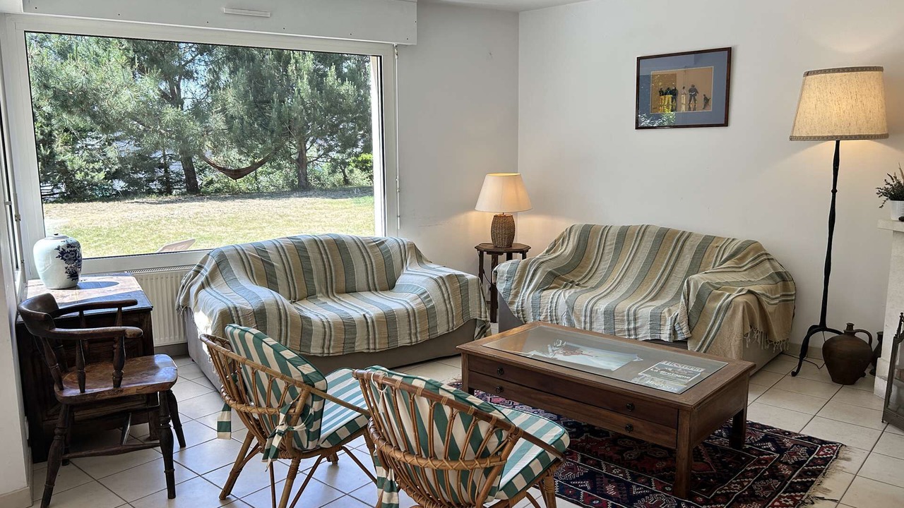 Photo of Livingroom in Sables-d'Or-les-Pins