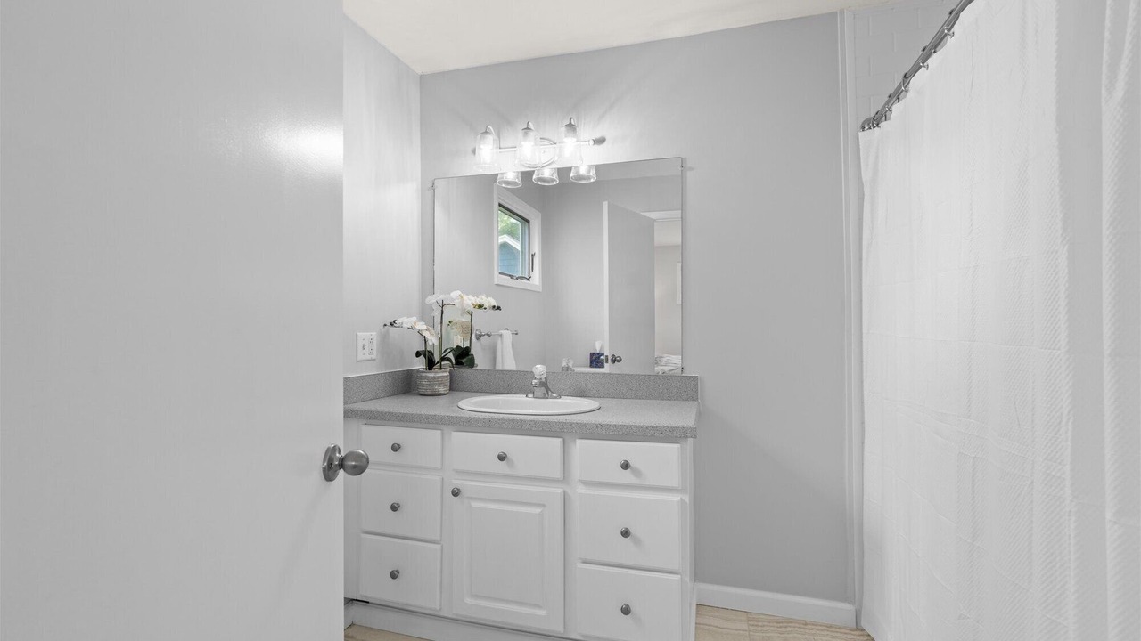 Photo of Bathroom in Town of Owasco