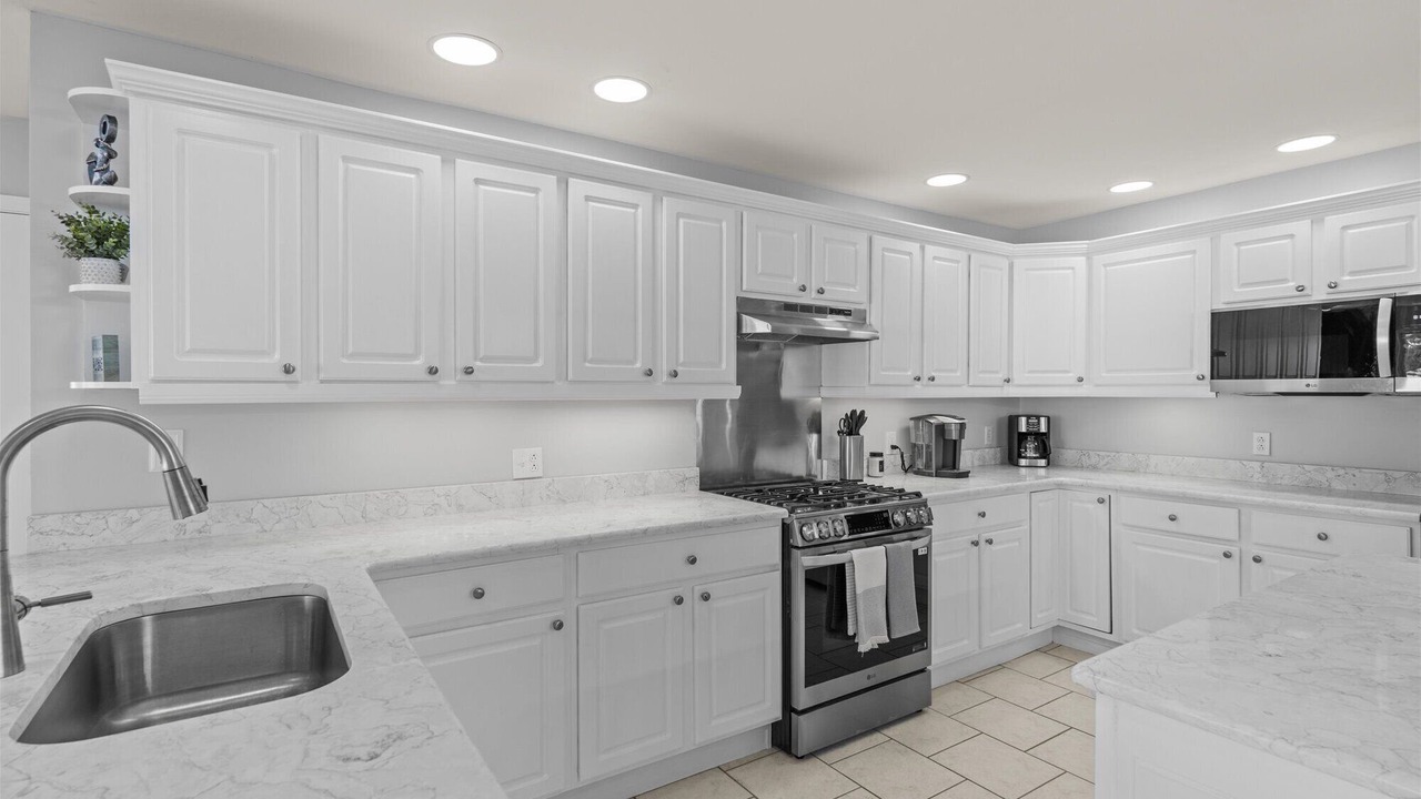 Photo of Kitchen in Town of Owasco