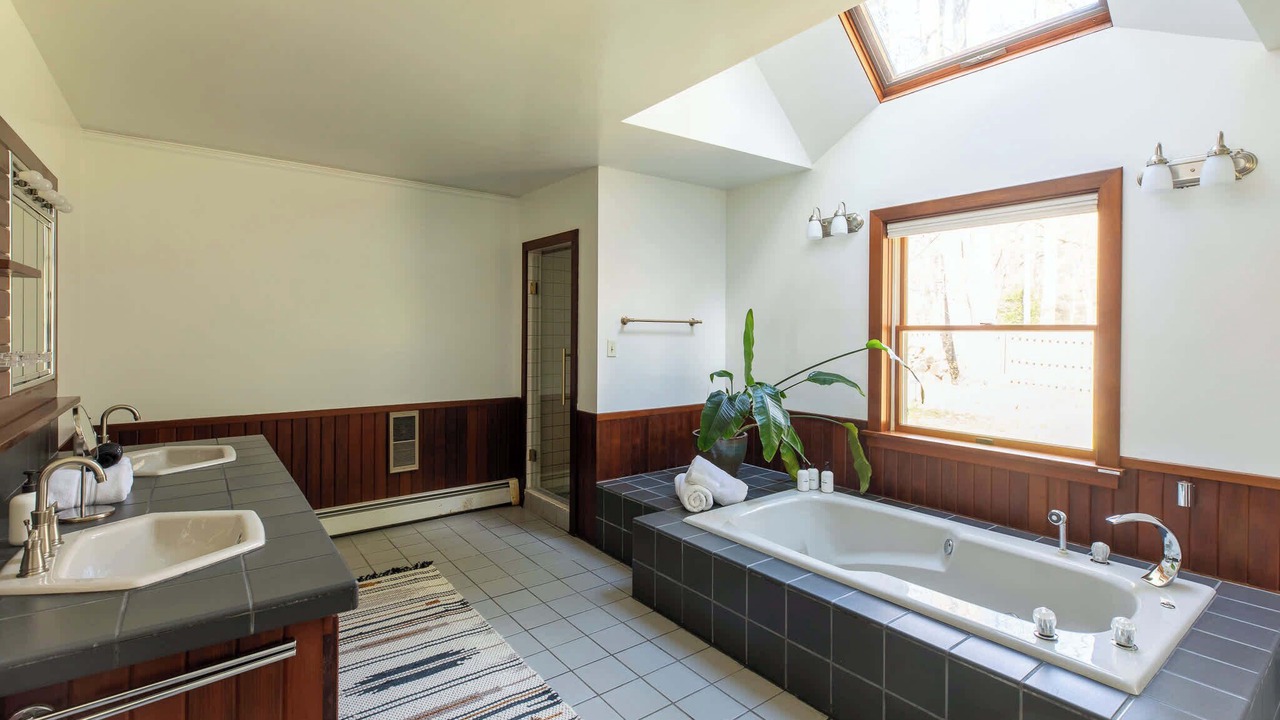 Photo of Bathroom in Phoenicia