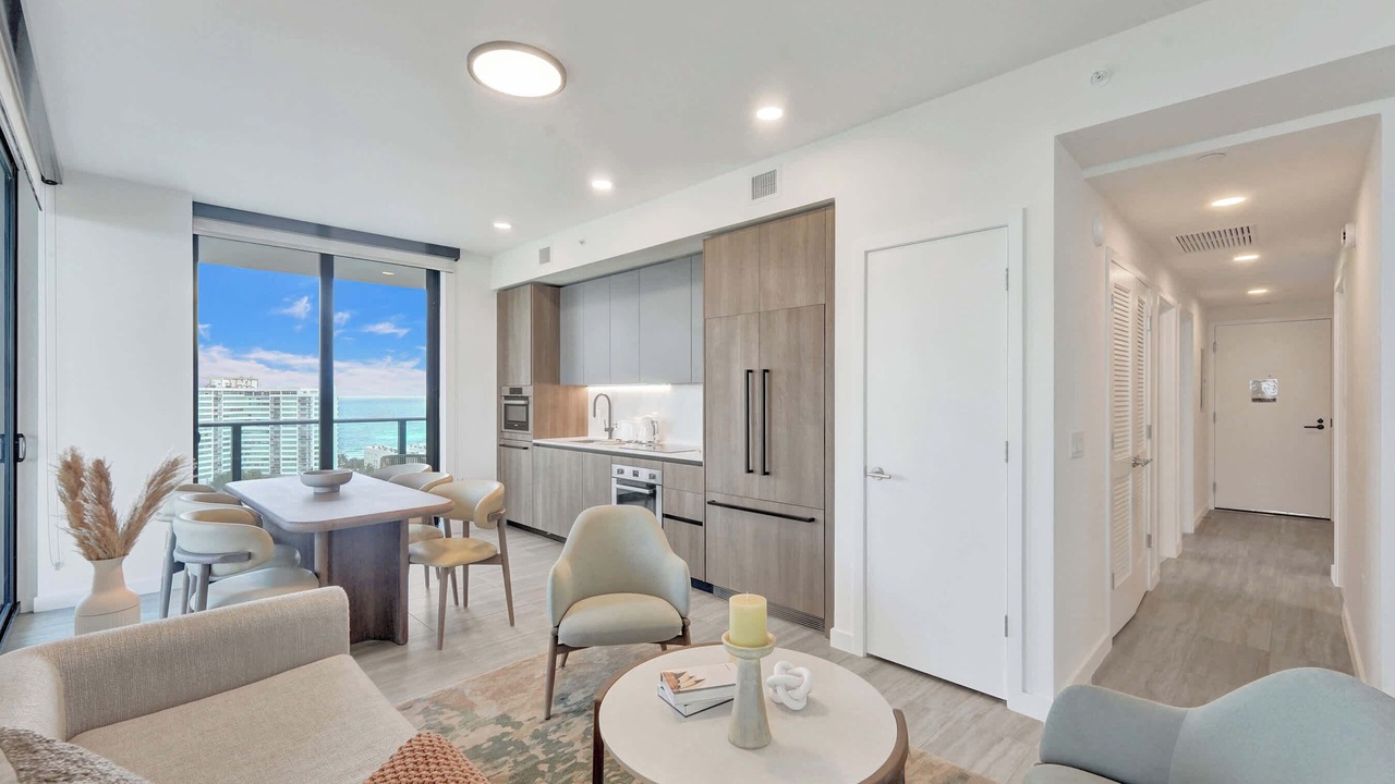 Photo of Livingroom in North Beach