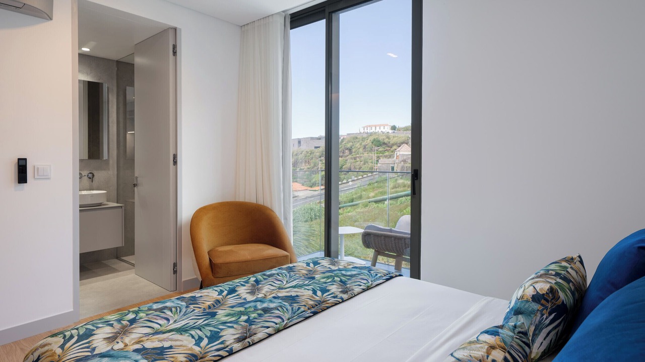 Photo of Bedroom in Calheta