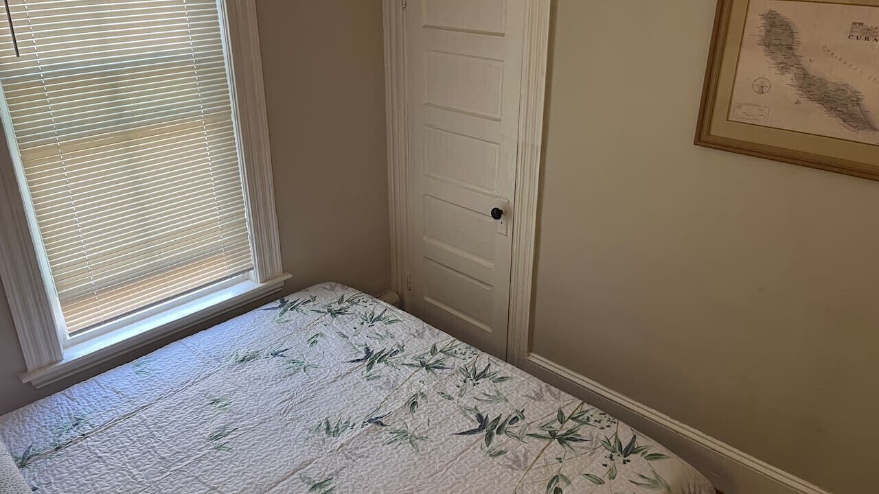 Photo of Bedroom in Beverly