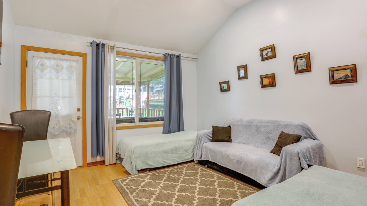 Photo of Livingroom in Mongaup Valley