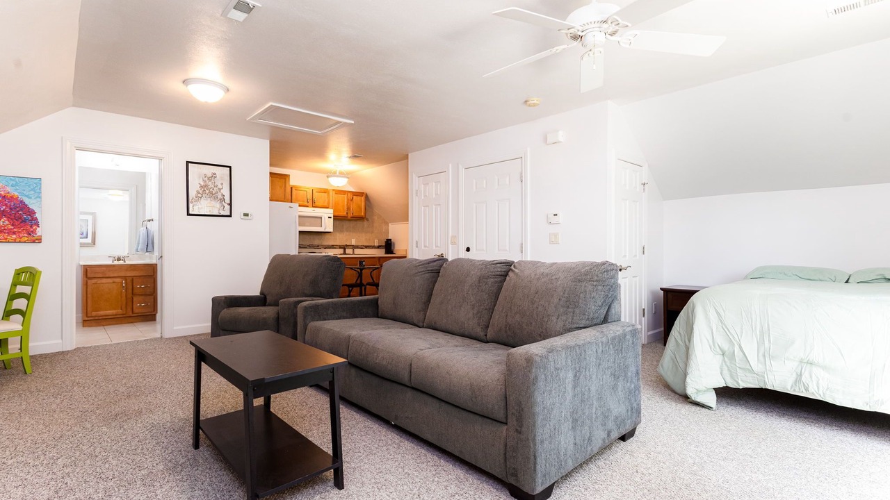 Photo of Livingroom in Northeast South Bend