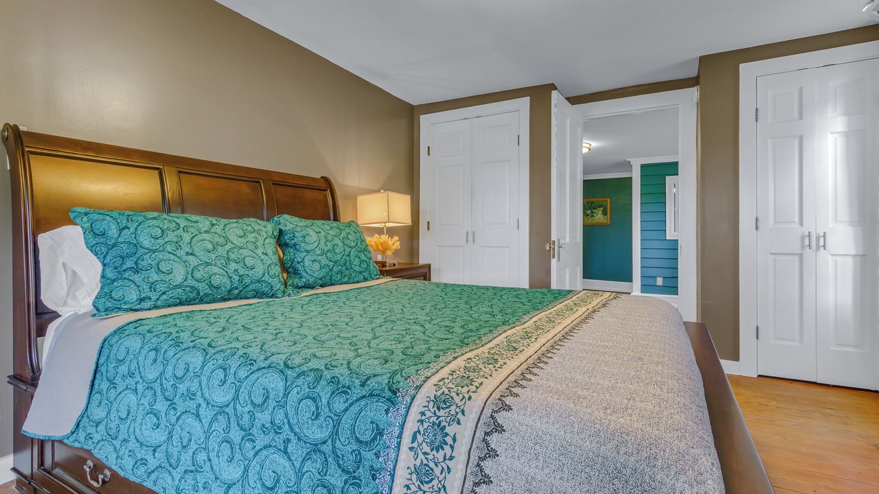 Photo of Bedroom in Gwynn