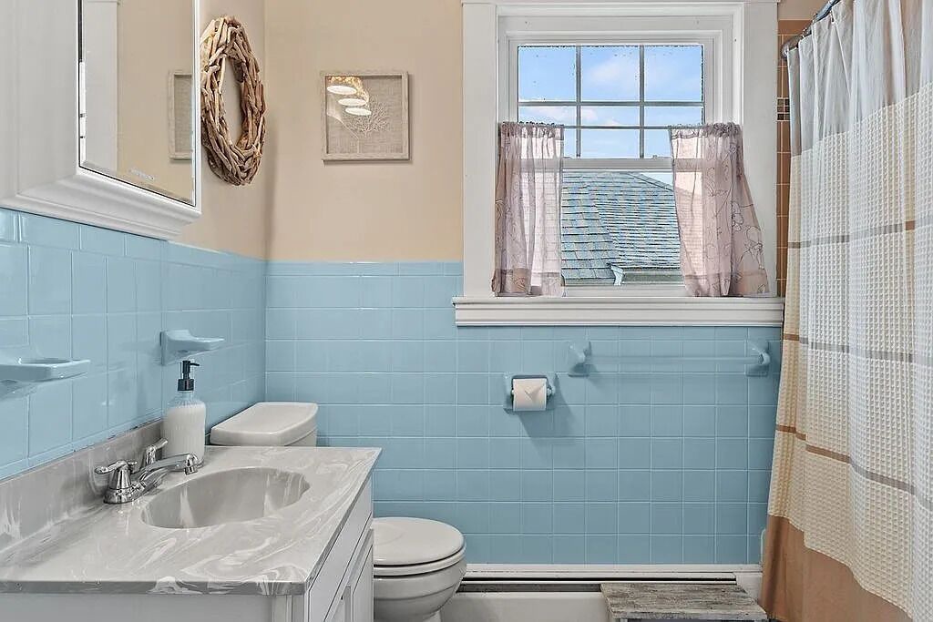Photo of Bathroom in Onset