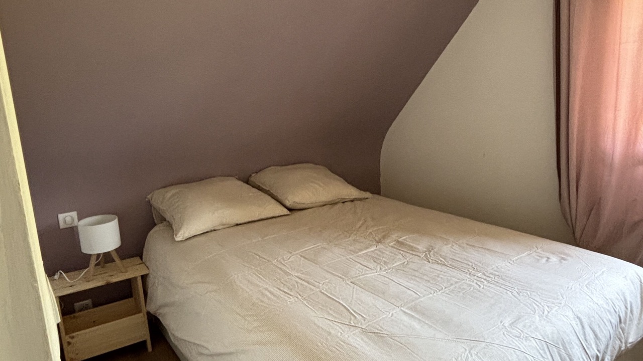 Photo of Bedroom in Lannion