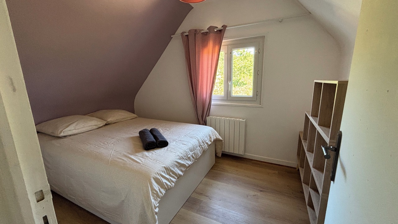 Photo of Bedroom in Lannion