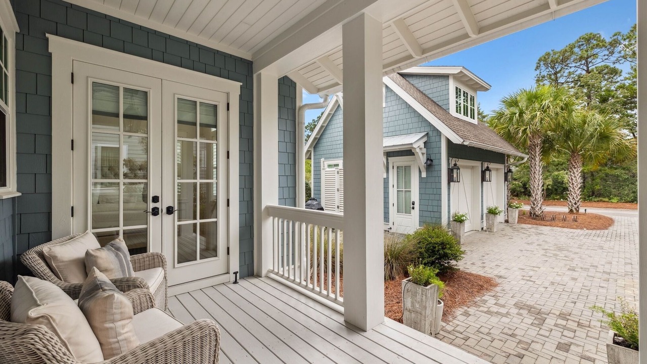 Photo of Patio Balcony in WaterSound West Beach