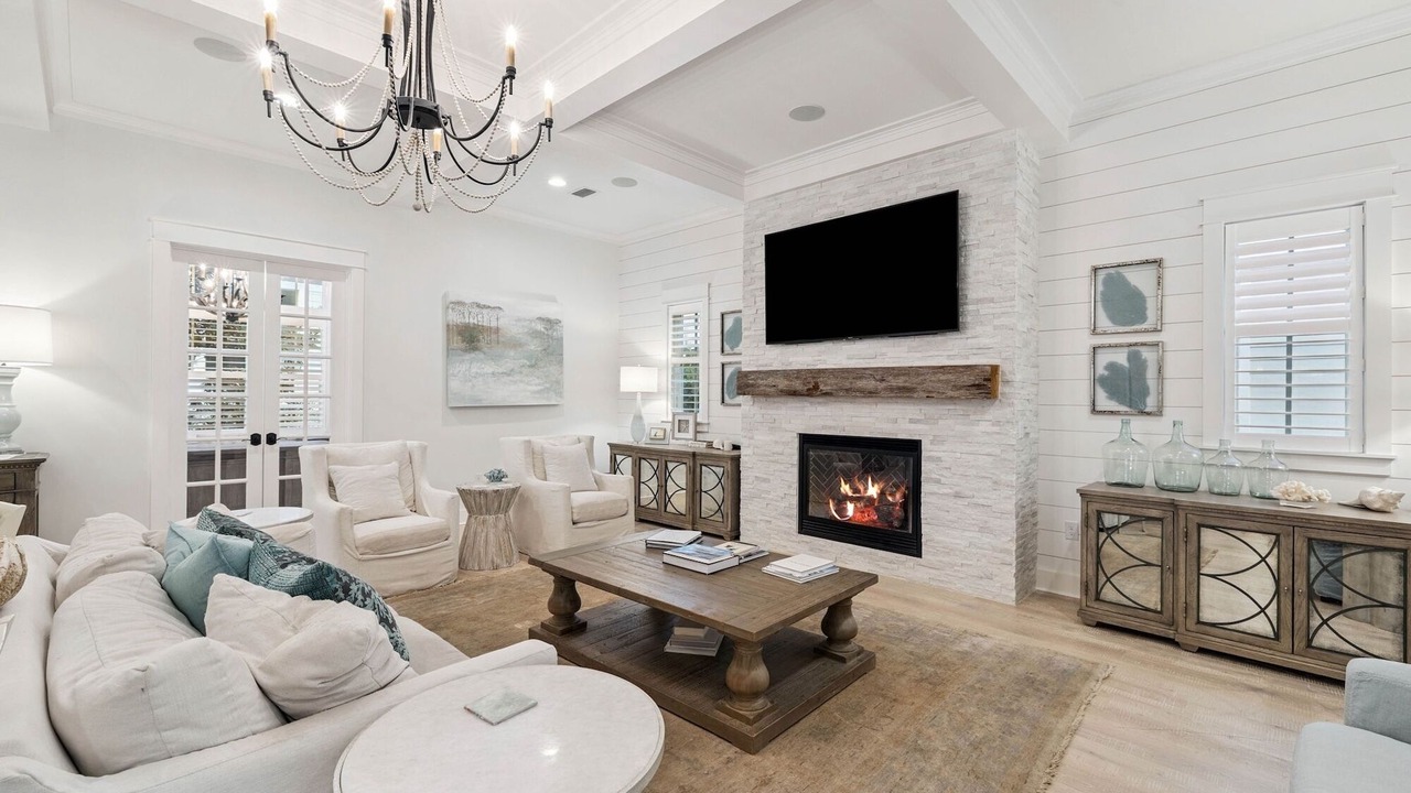 Photo of Livingroom in WaterSound West Beach