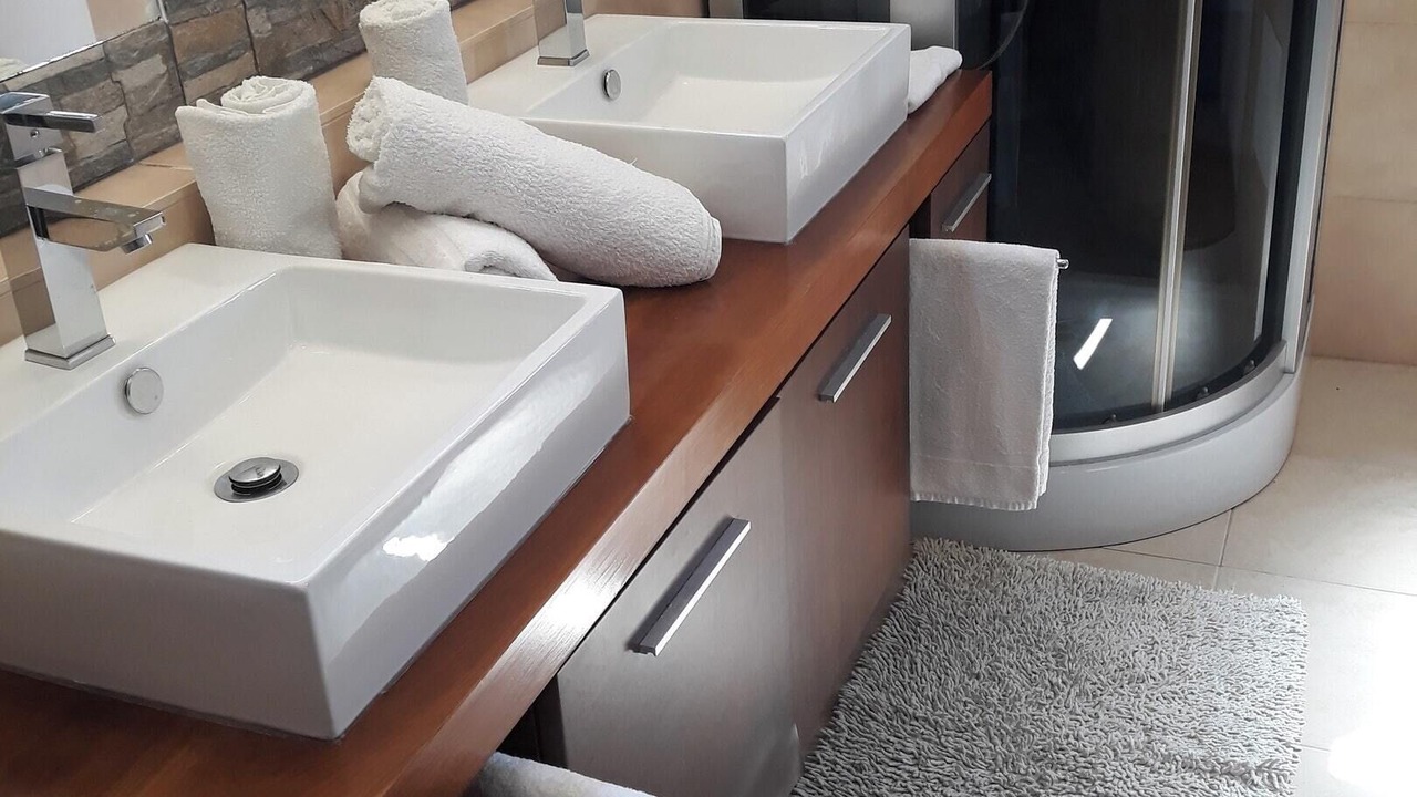 Photo of Bathroom in Monchique