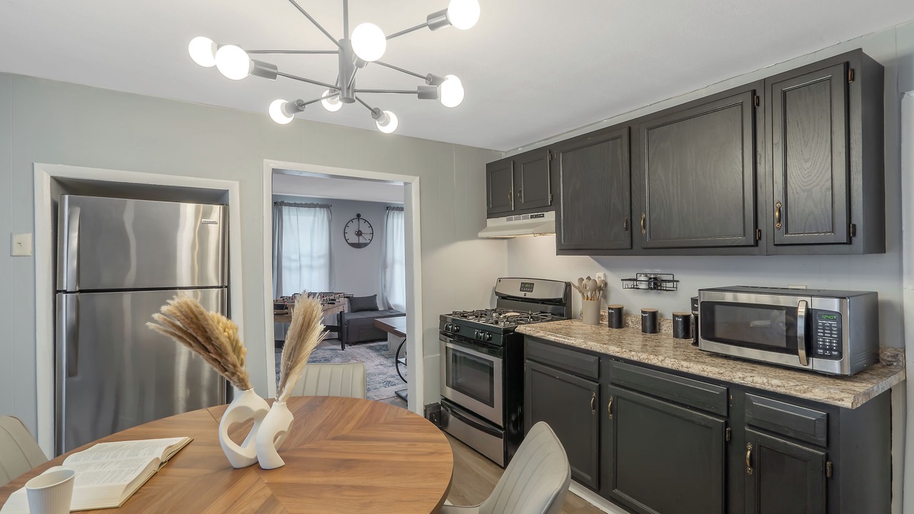 Photo of Kitchen in Lakefront