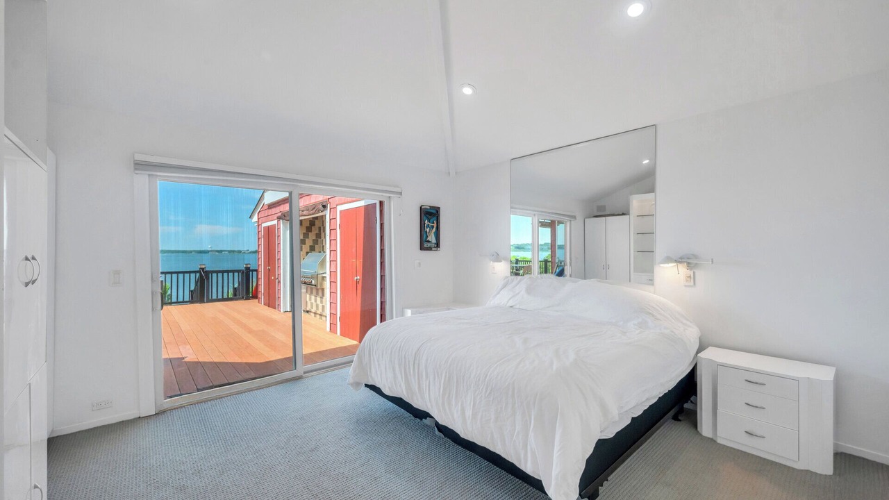 Photo of Bedroom in Westhampton Beach