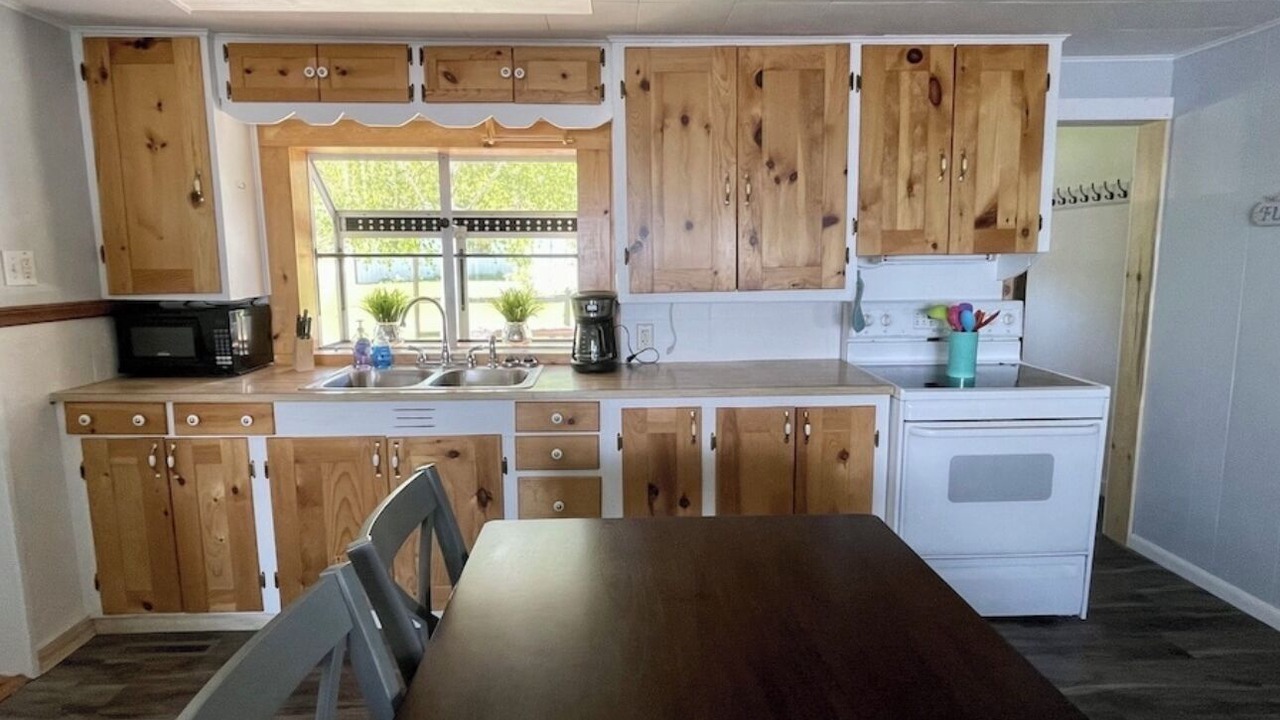 Photo of Kitchen in Manistique