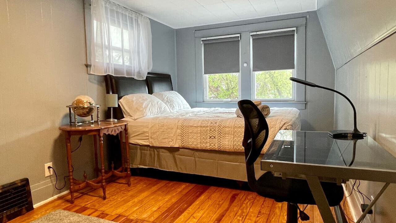 Photo of Bedroom in Niagara Falls