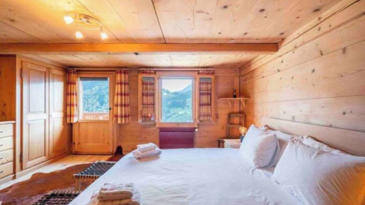 Photo of Bedroom in Zig Zag Ward