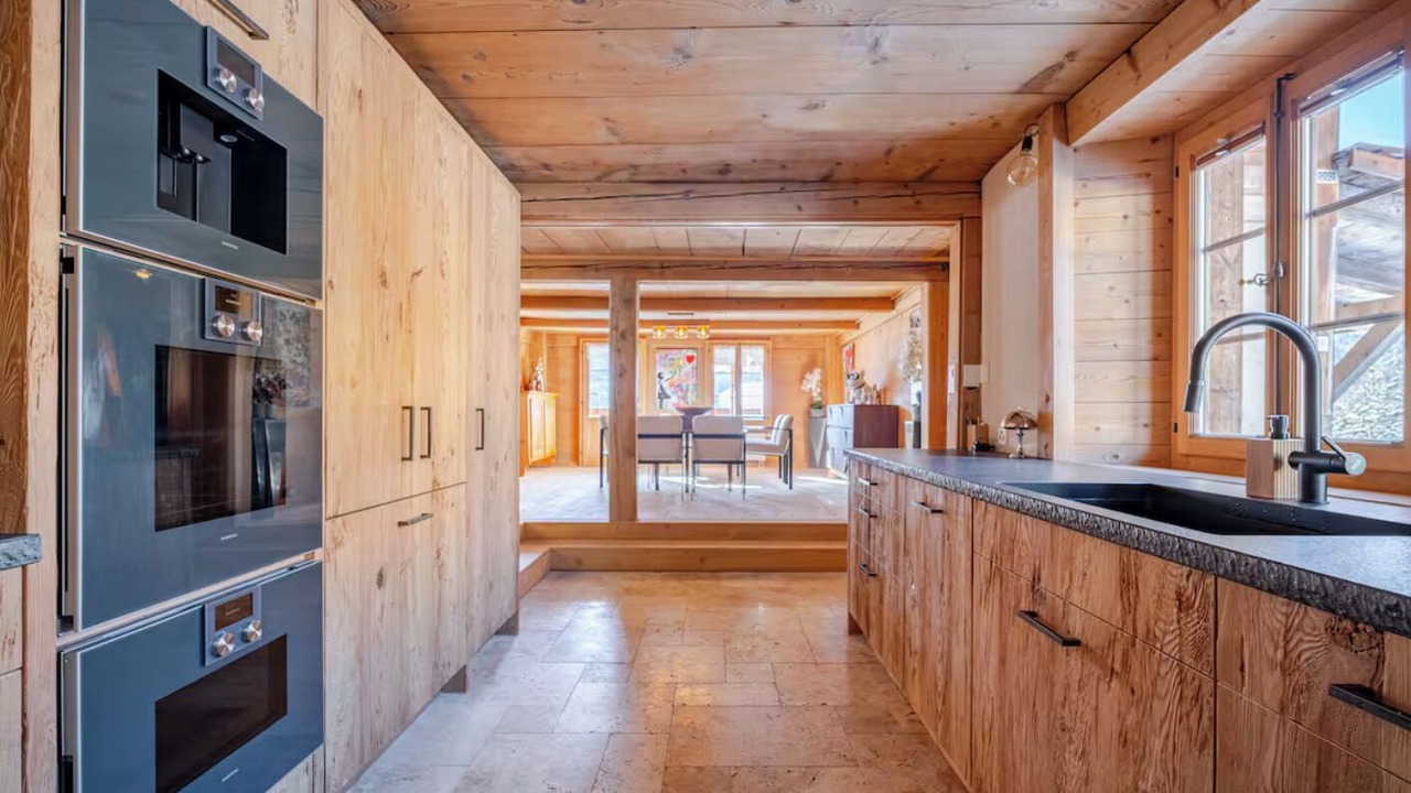 Photo of Kitchen in Zig Zag Ward