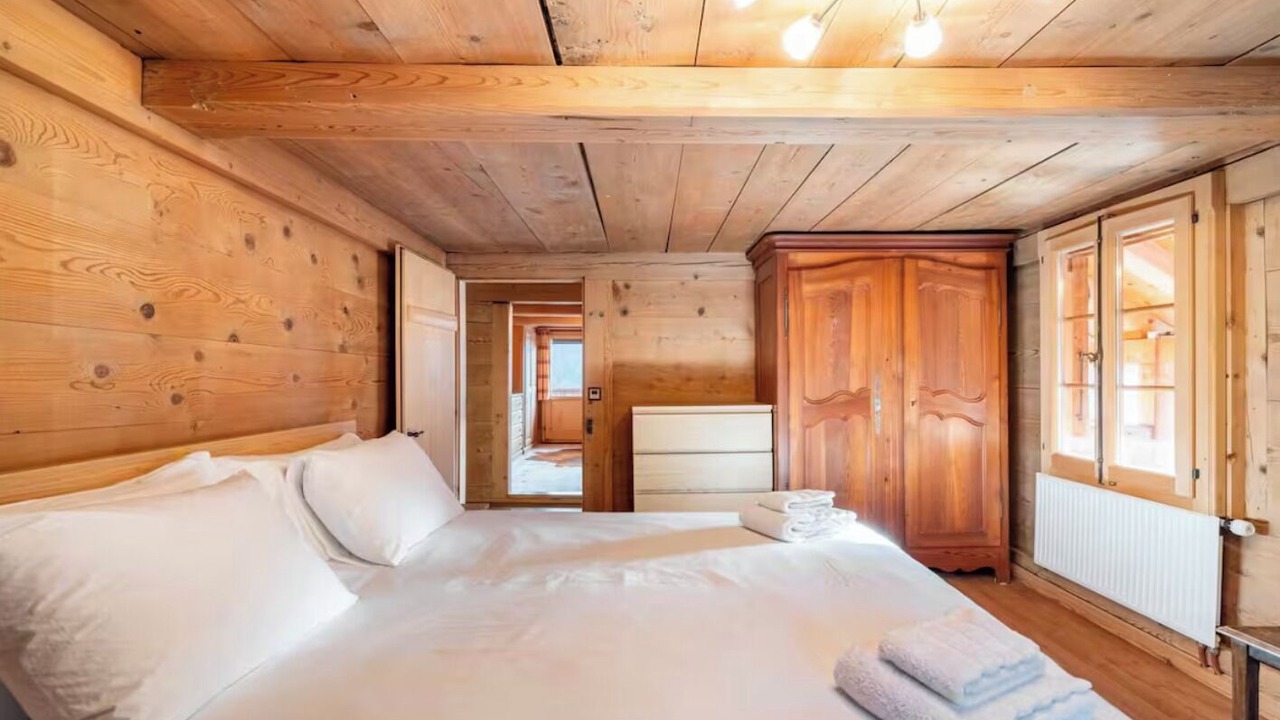 Photo of Bedroom in Zig Zag Ward