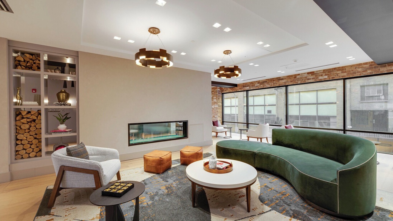 Photo of Livingroom in Center City