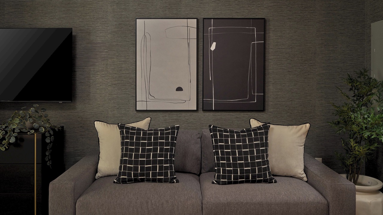 Photo of Livingroom in Center City