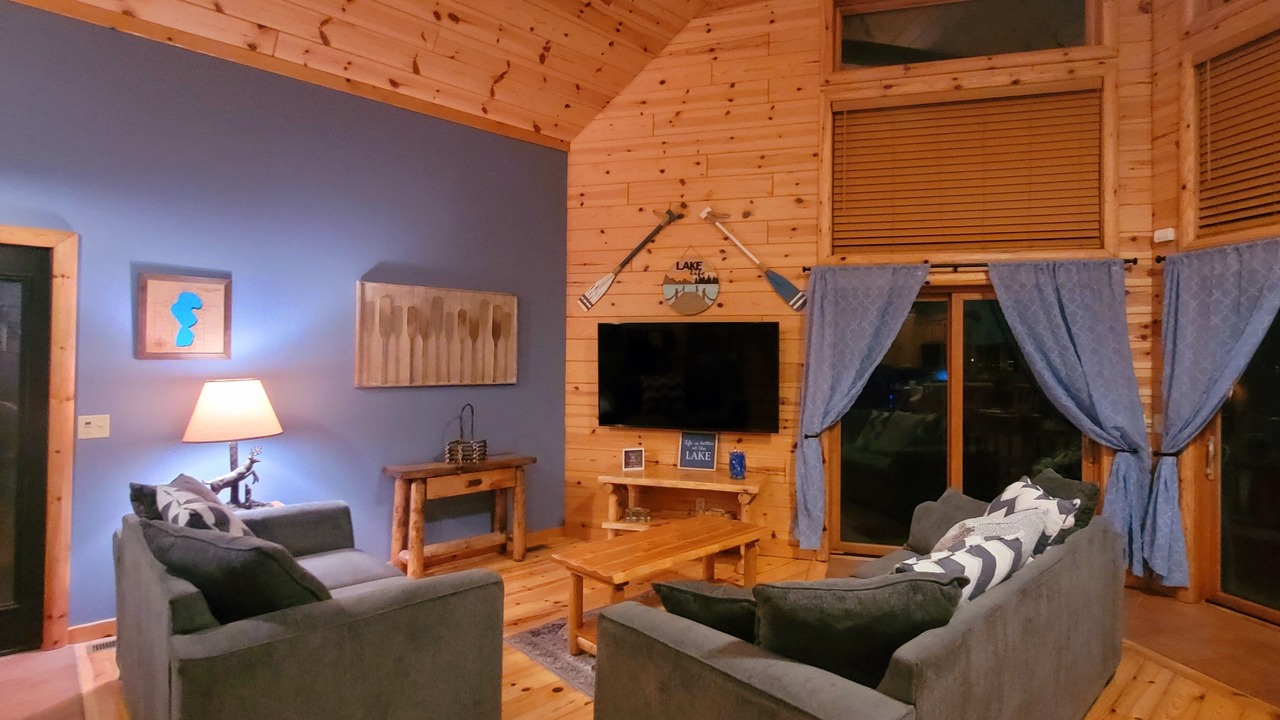 Photo of Livingroom in Cedar Lake