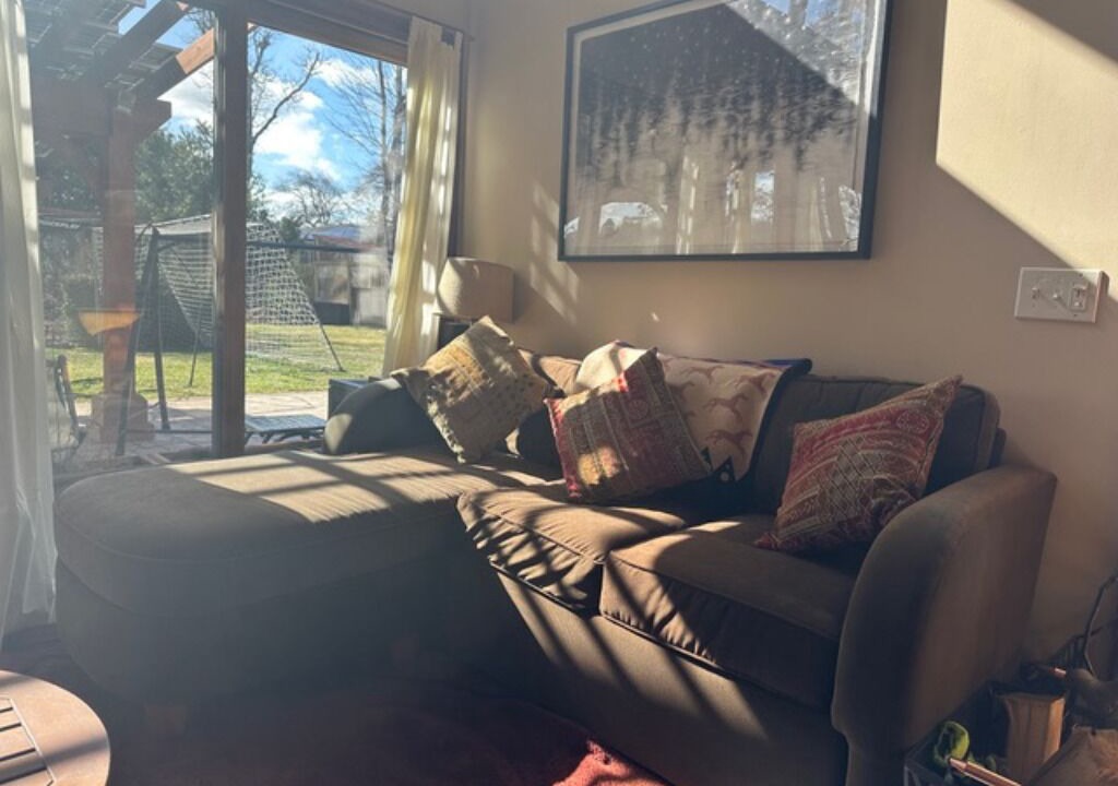 Photo of Livingroom in East Patchogue
