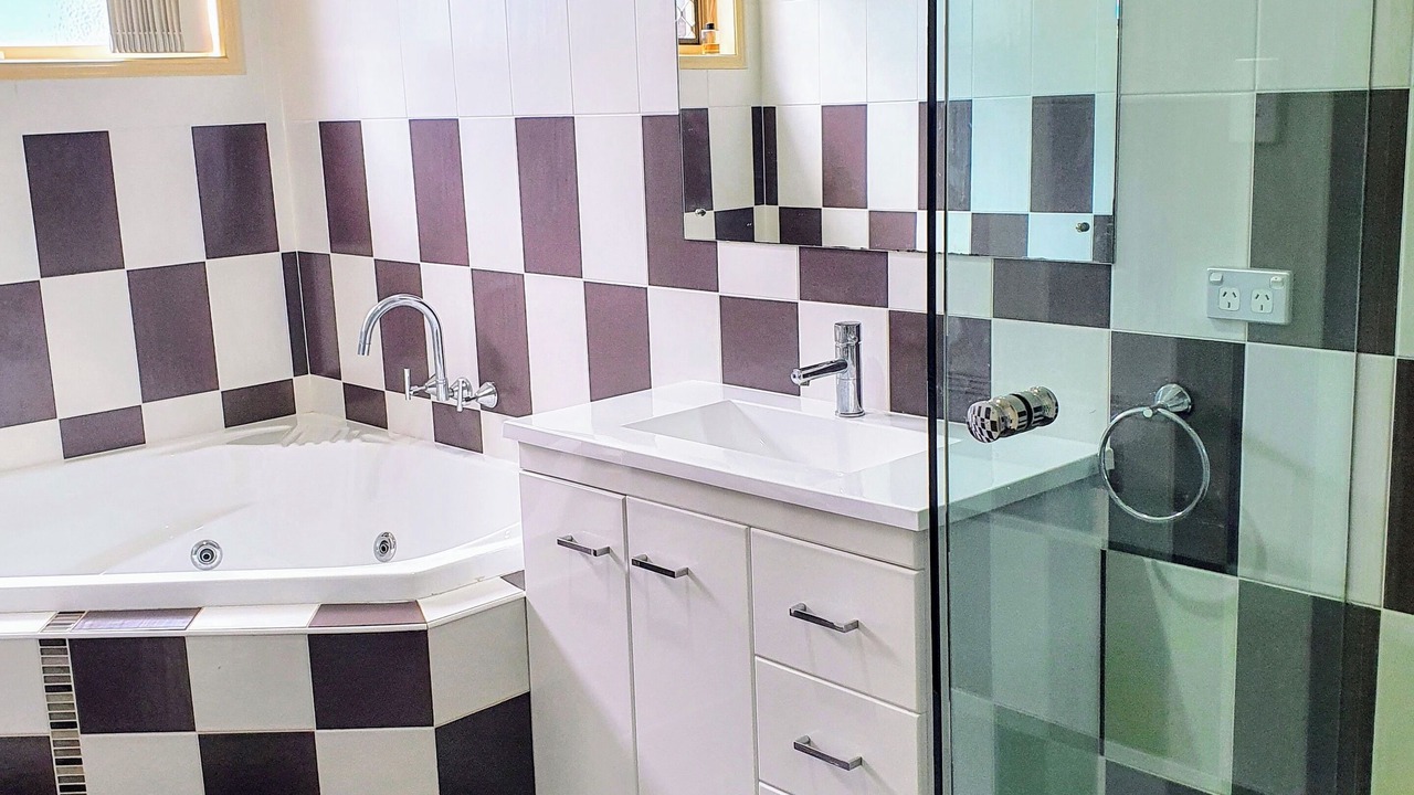 Photo of Bathroom in Eli Waters