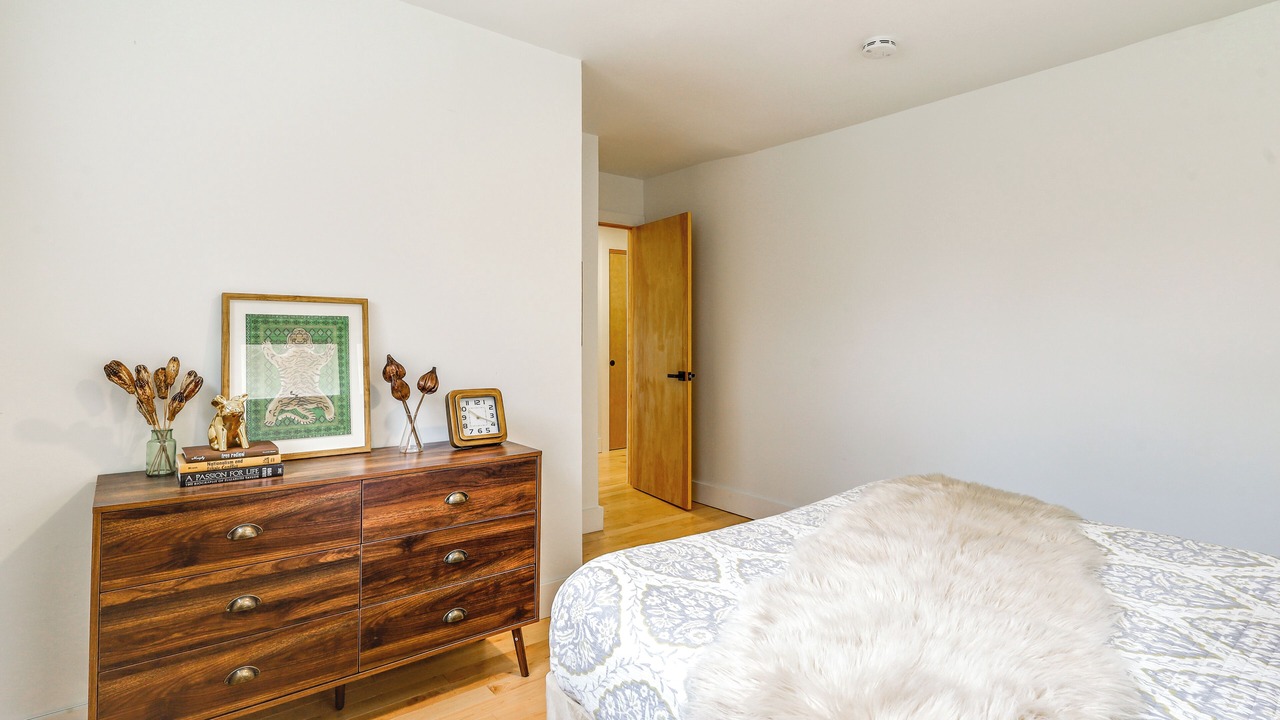 Photo of Bedroom in Town of White Creek