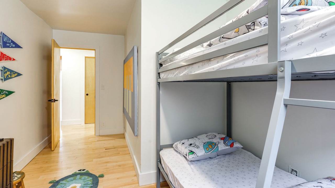 Photo of Bedroom in Town of White Creek