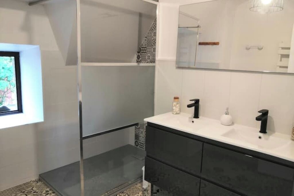 Photo of Bathroom in Nevez